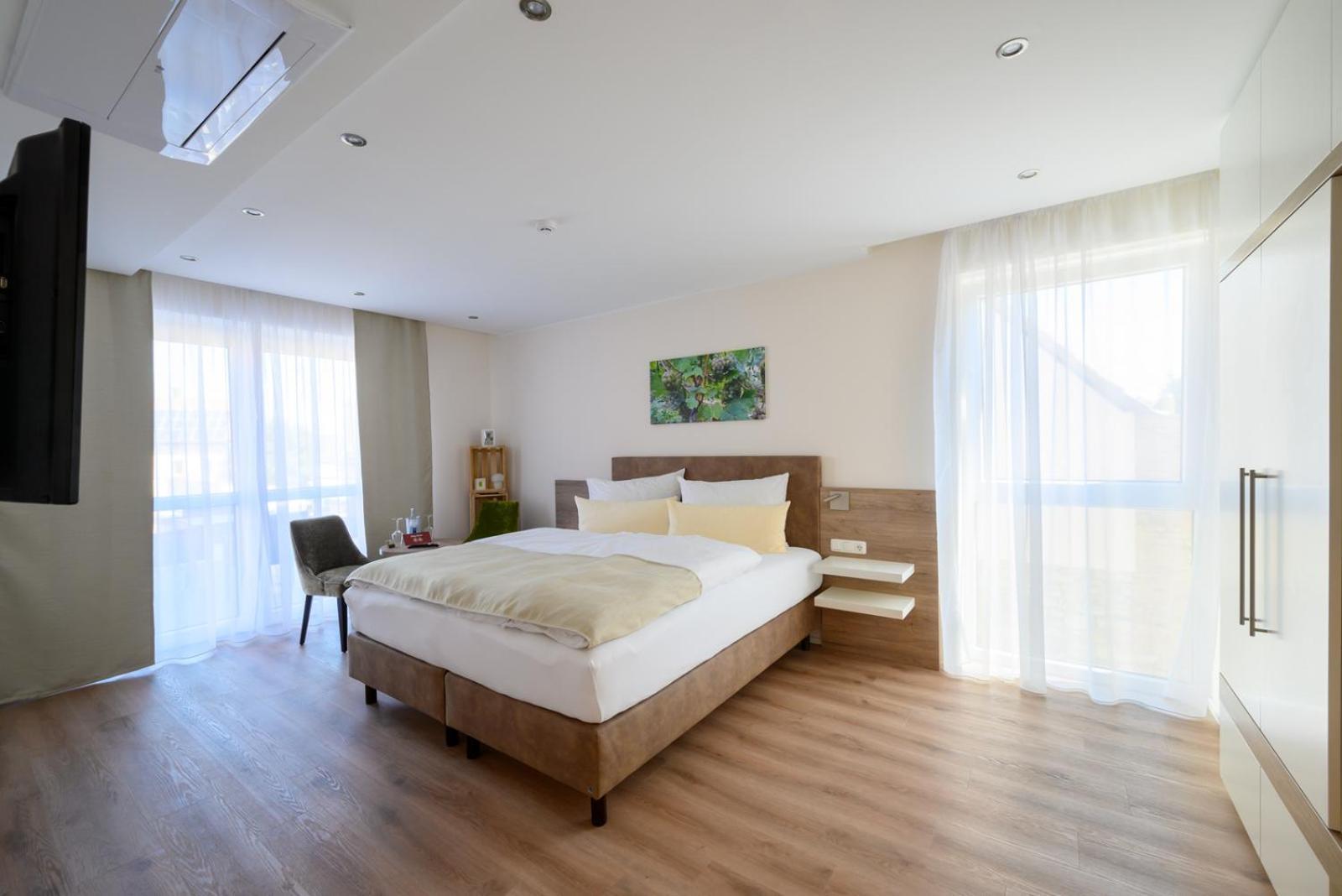 Gaestehaus Zum Weintraum Eimsheim Екстериор снимка